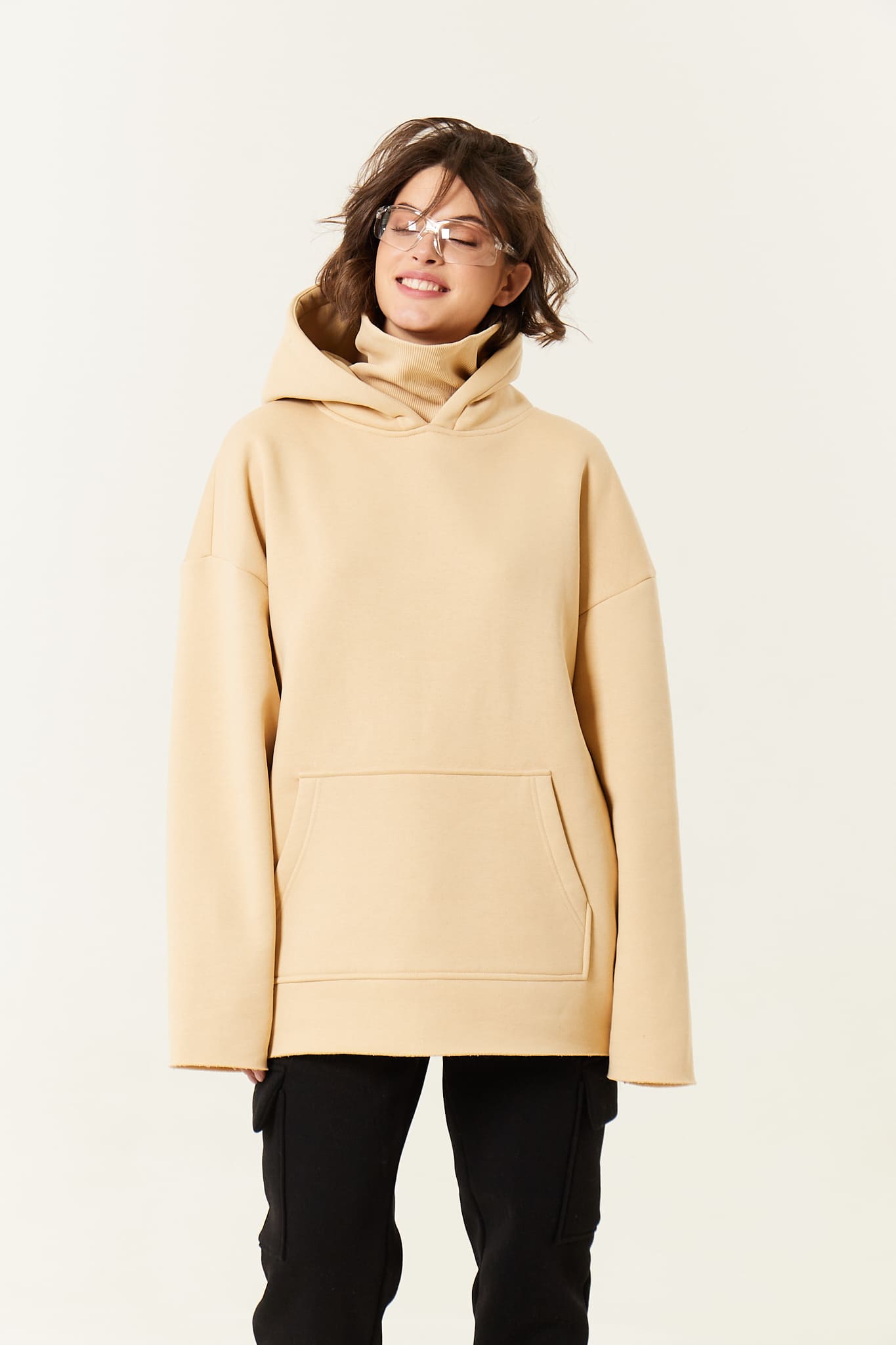 Худи оверсайз с капюшоном и воротником песок