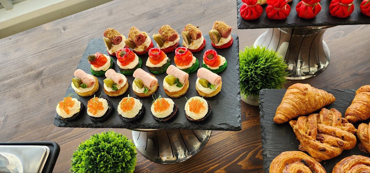Закуски для фуршета - заказать в Москве по выгодным ценам | Доставка ...