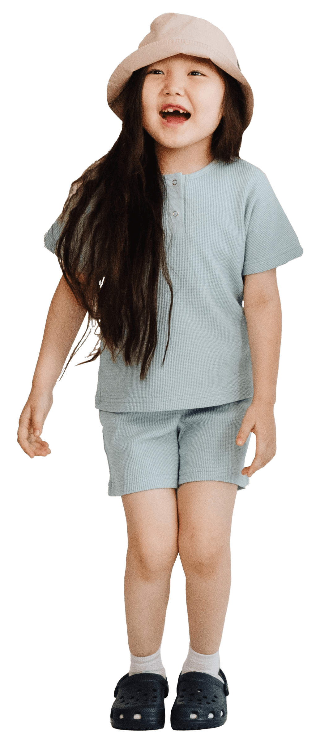 радостная девочка