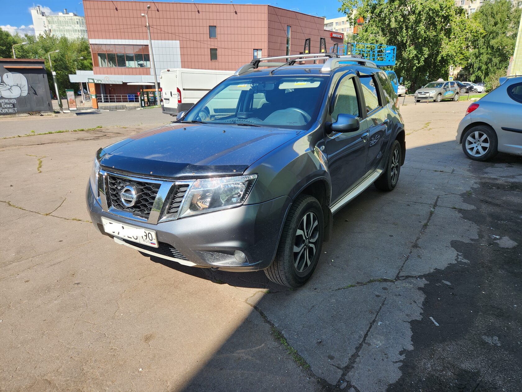 автозвук nissan terrano renault duster