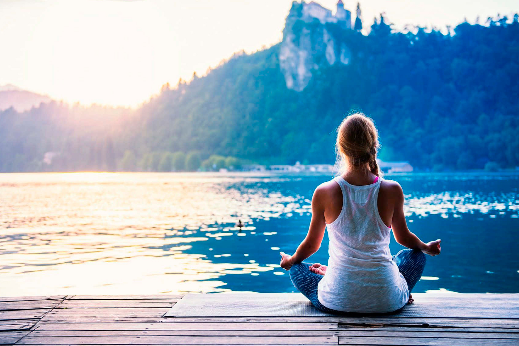 Медитация, девушка, пирс, озеро