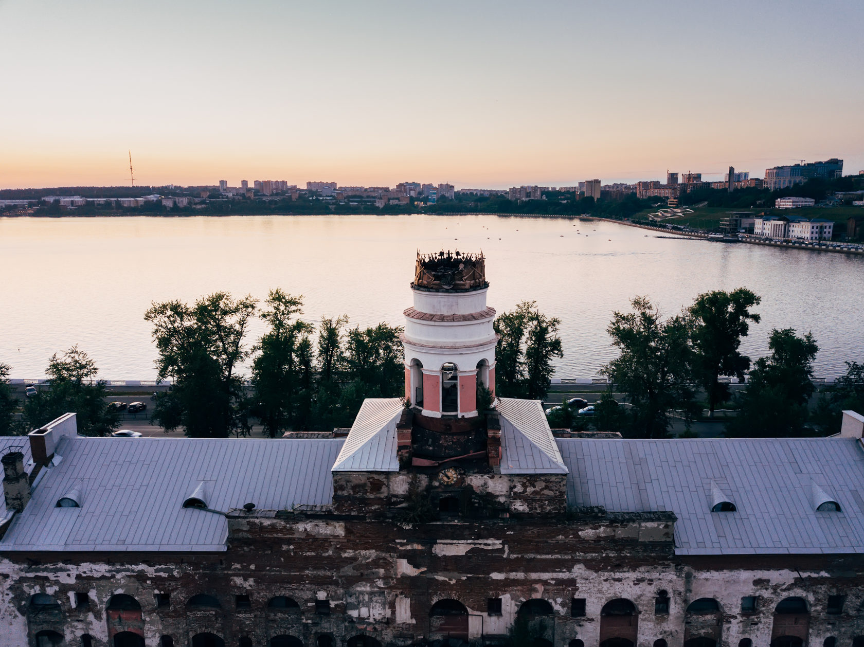 Год после крушения шпиля башни «Ижмаша»: