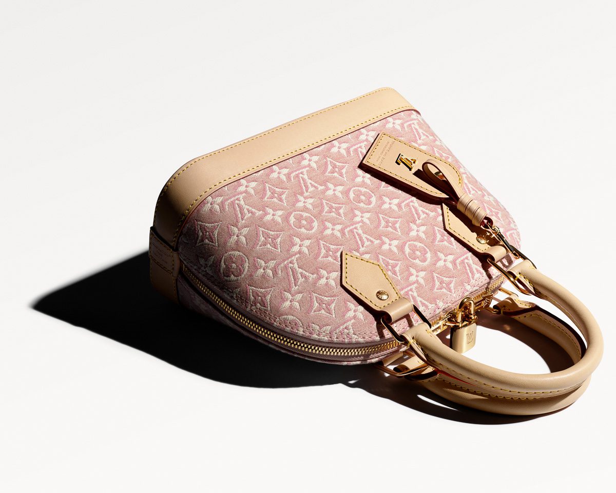 Эмблема Louis Vuitton 14