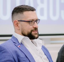 Dr. Petr Kolosov