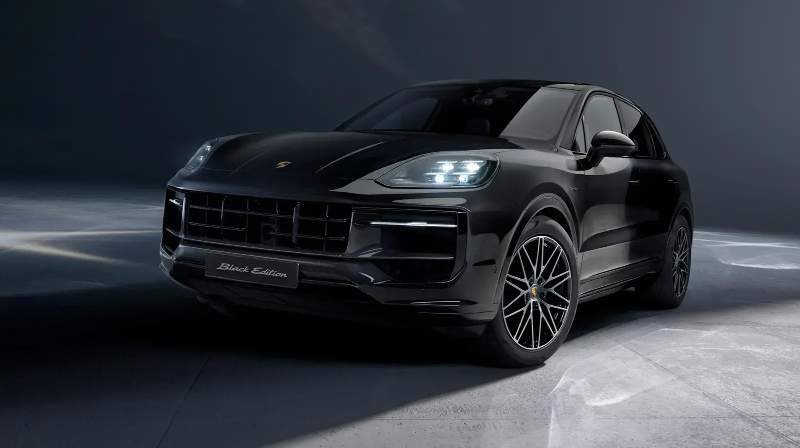 Porsche Cayenne E-Hybrid Black Edition