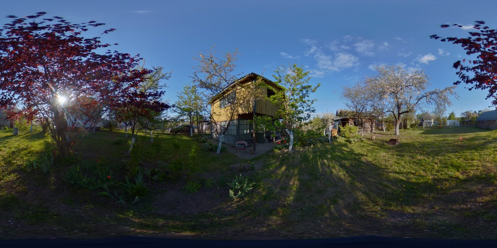 Original 360 panorama of the family dacha yard captured in 2019