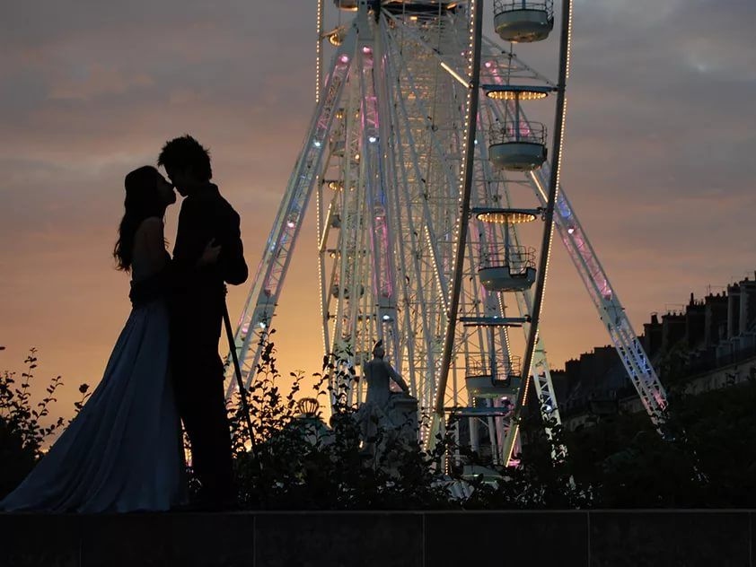 фото нанесения макияжа на лицо девушки 