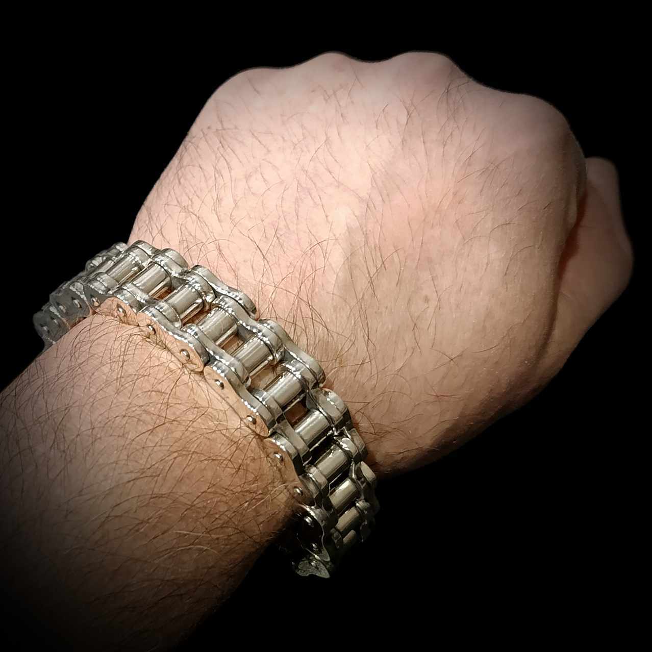 байкерский браслет, рокерский браслет, мото браслет