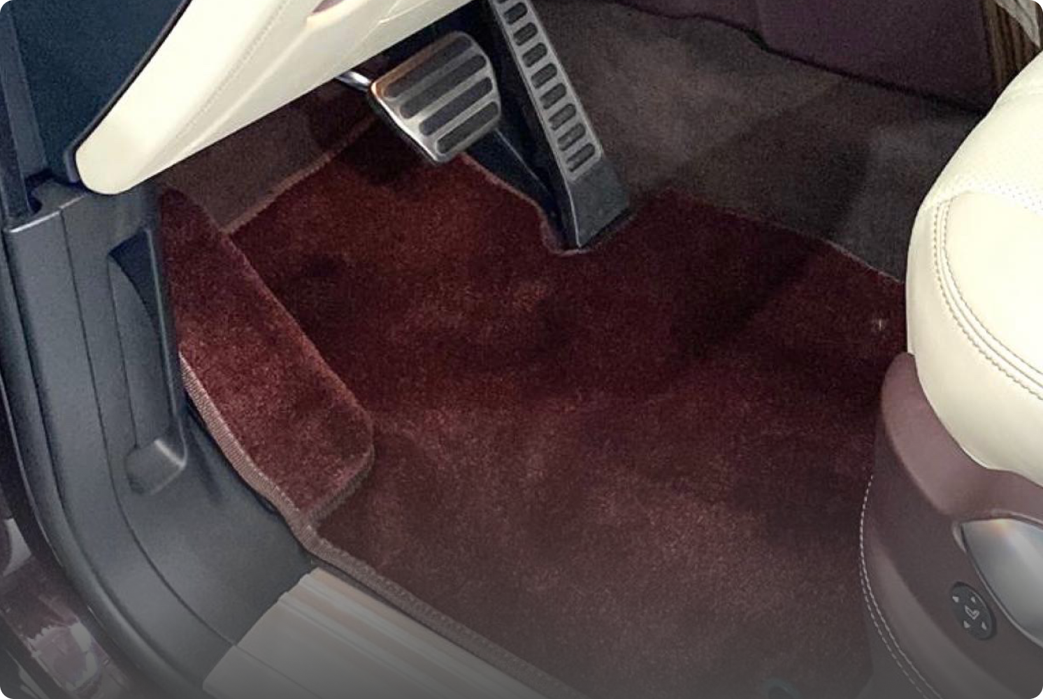 Изготовление ковриков в салон автомобиля на заказ | CarCarpet