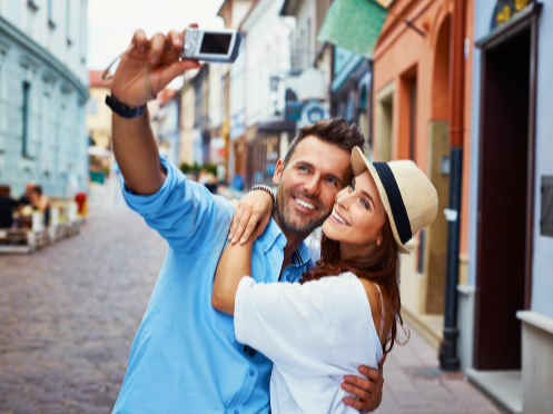 фото нанесения макияжа на лицо девушки 