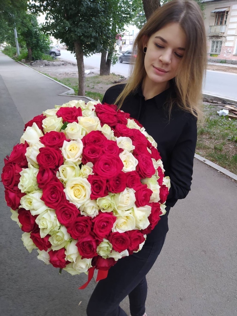 Оксана - Пришлите мне розы - 101 фото Оксана - Пришлите мне розы - 101 фото