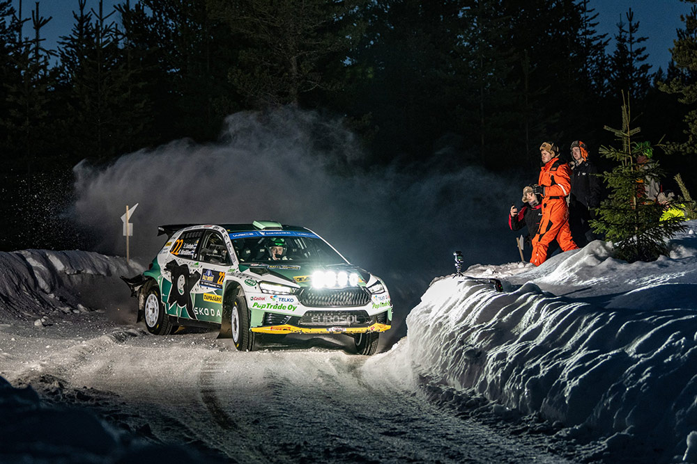 Эмиль Линдхольм и Реета Хямялайнен, Škoda Fabia RS Rally2 (I-484-AF), ралли Швеция 2023