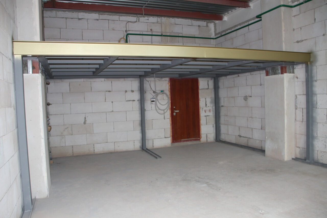 Антресольный этаж в дом