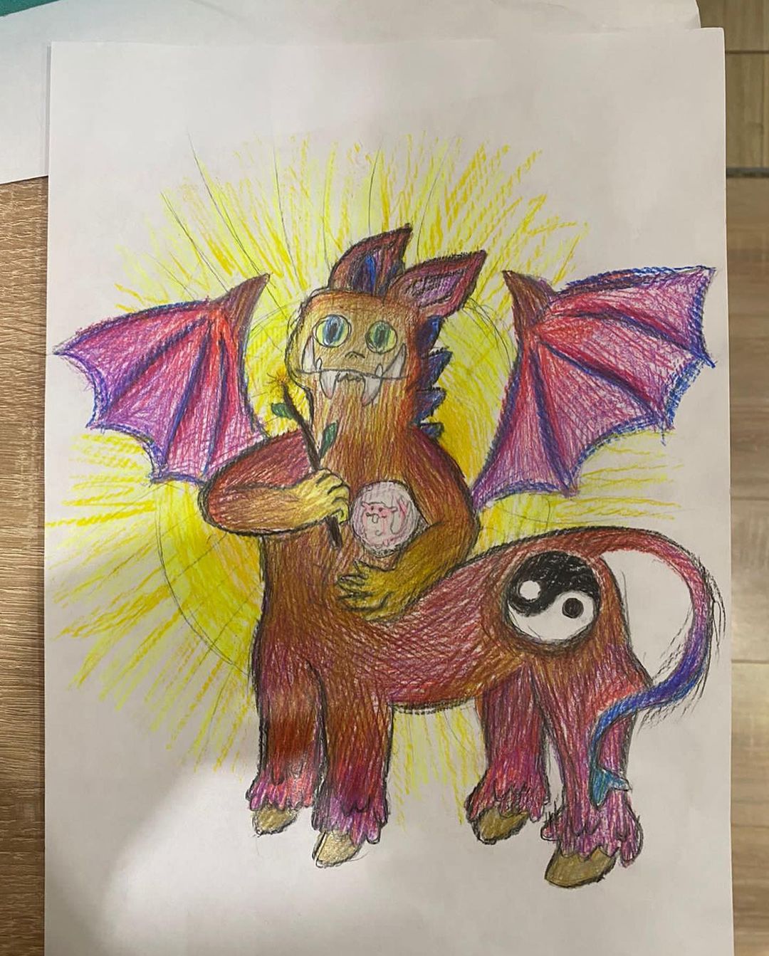 детский рисунок дракон с крыльями