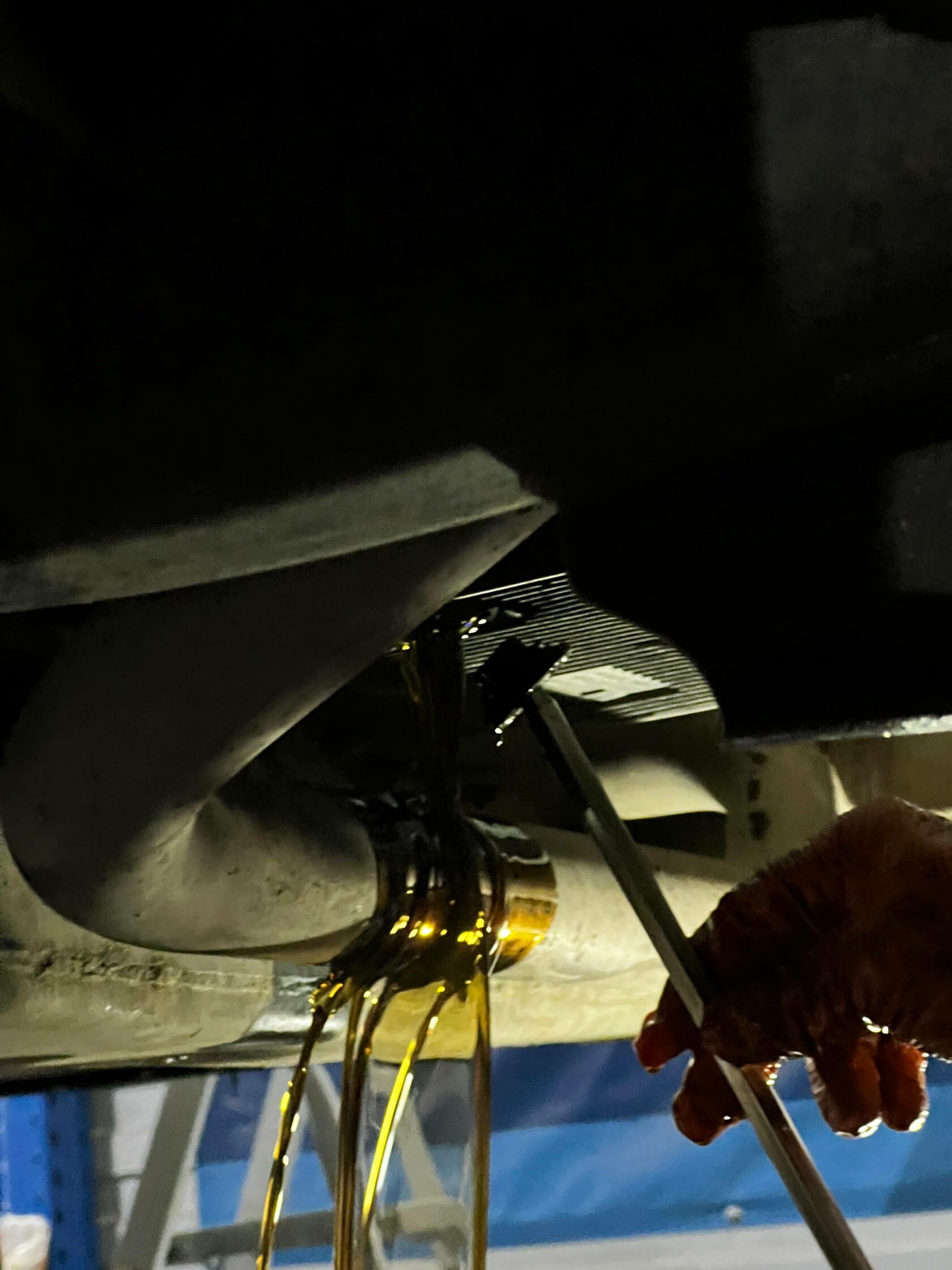 Слив масла из поддона АКПП