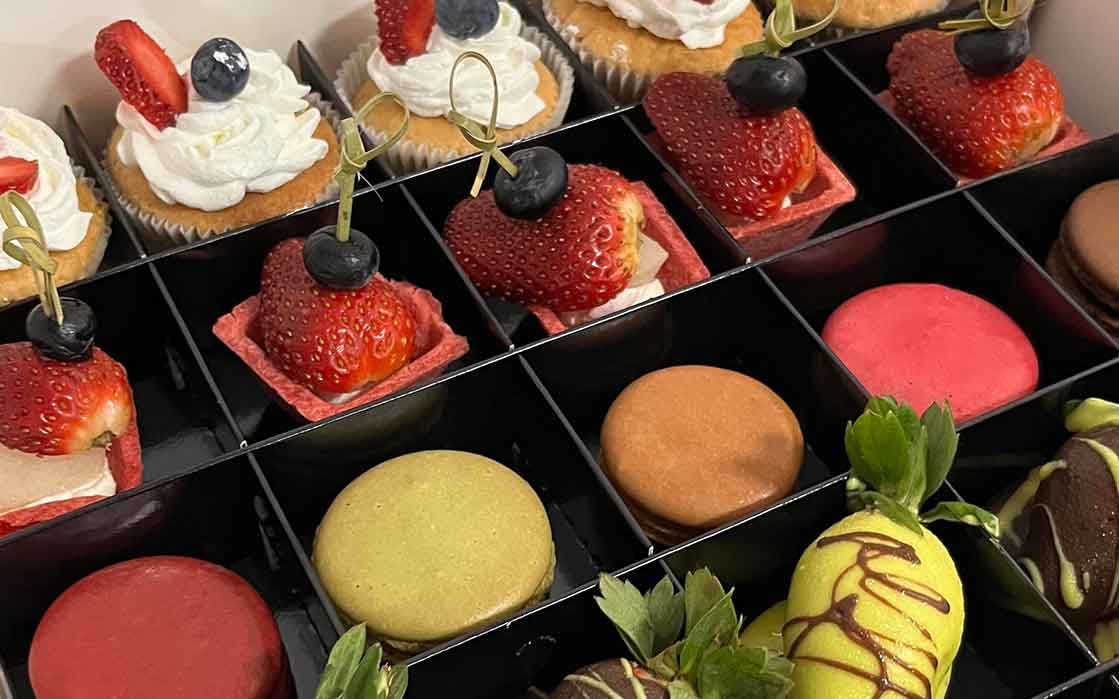 ассортимент десертов