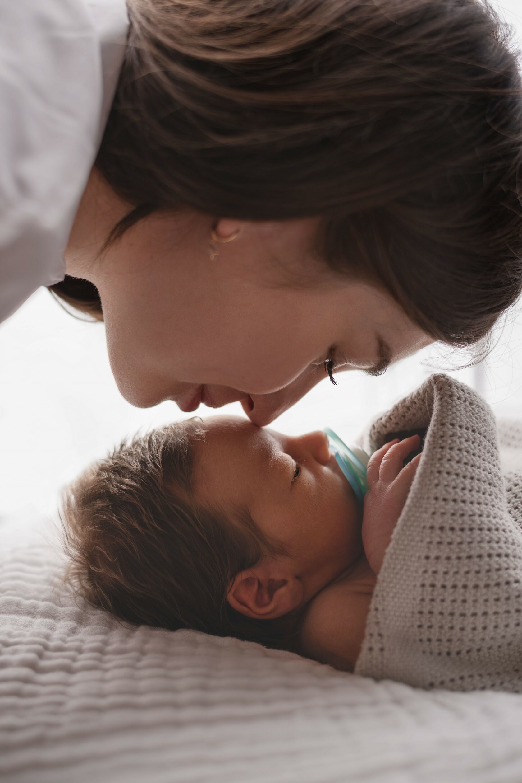 Лайфстайл-фото – младенец с мамой