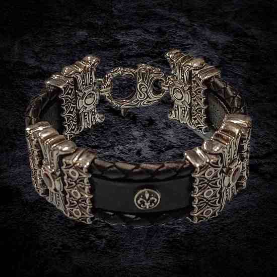 байкерский браслет, тяжёлый мужской браслет, брутальный браслет.
