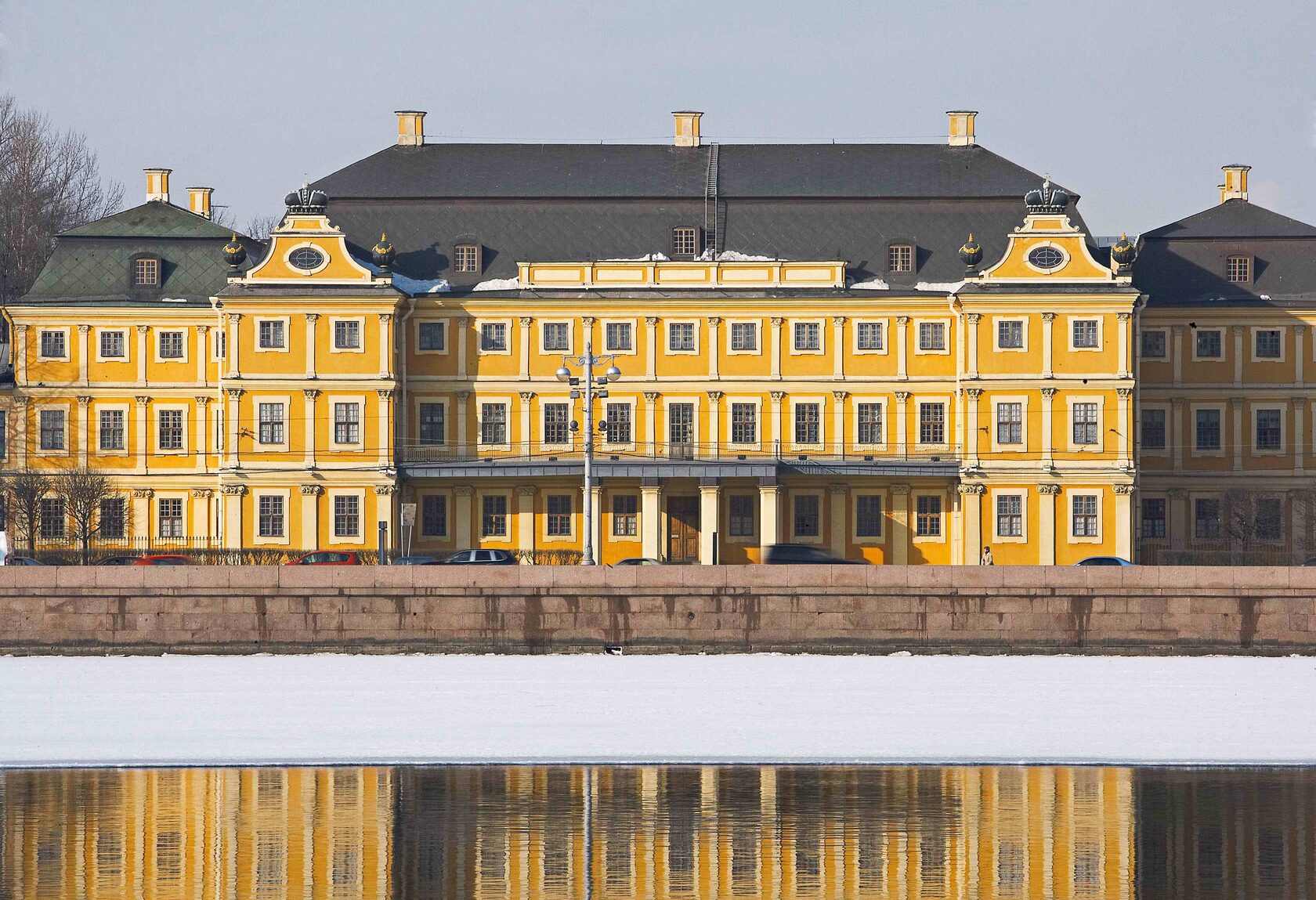 Дворец Меньшикова Санкт-Петербург