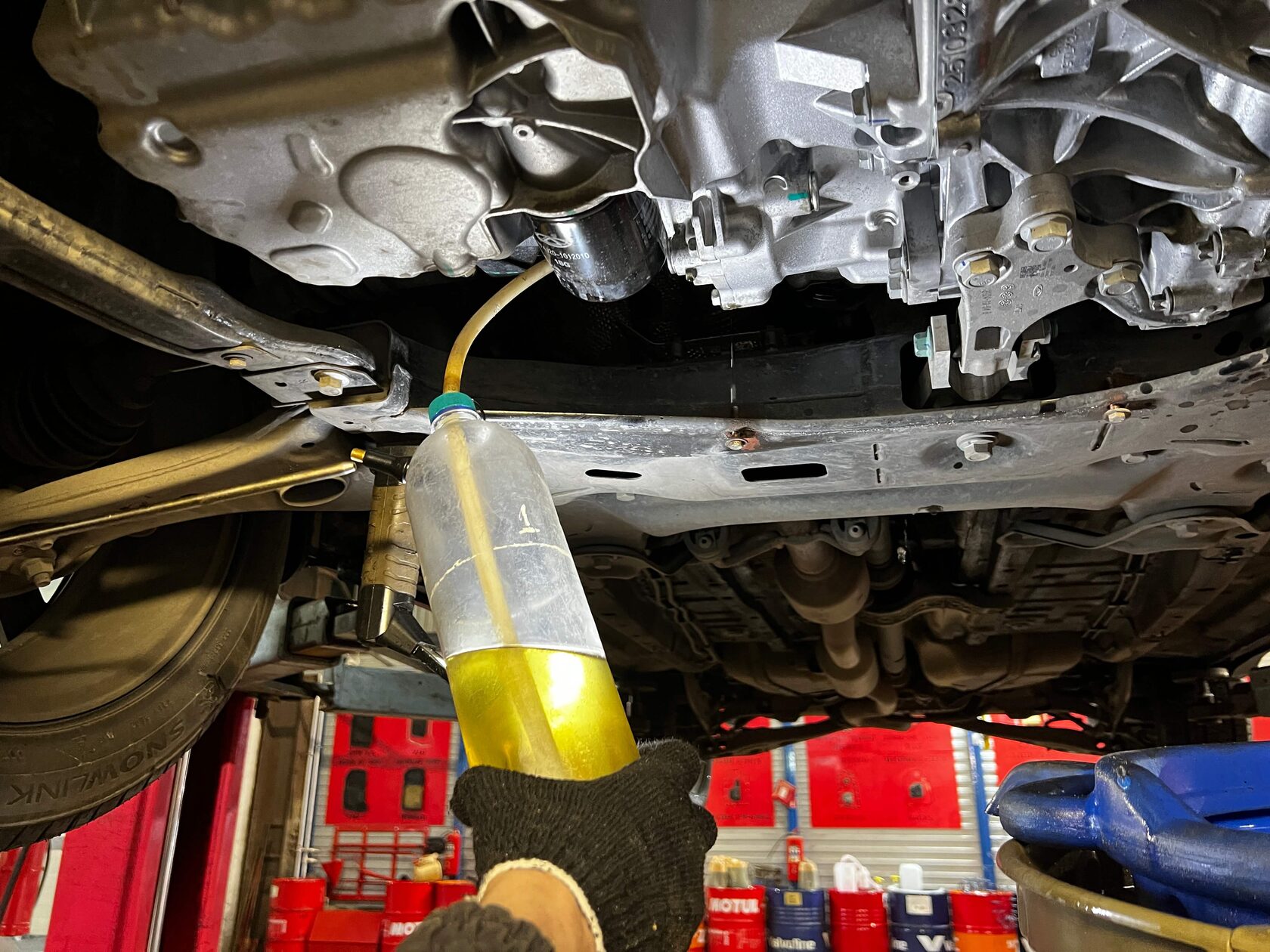 Заправка переднего редуктора Ravenol VSG