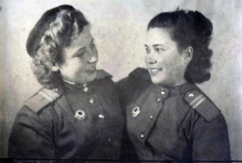 Однополчане. Фото из семейного архива Веры Белышевой