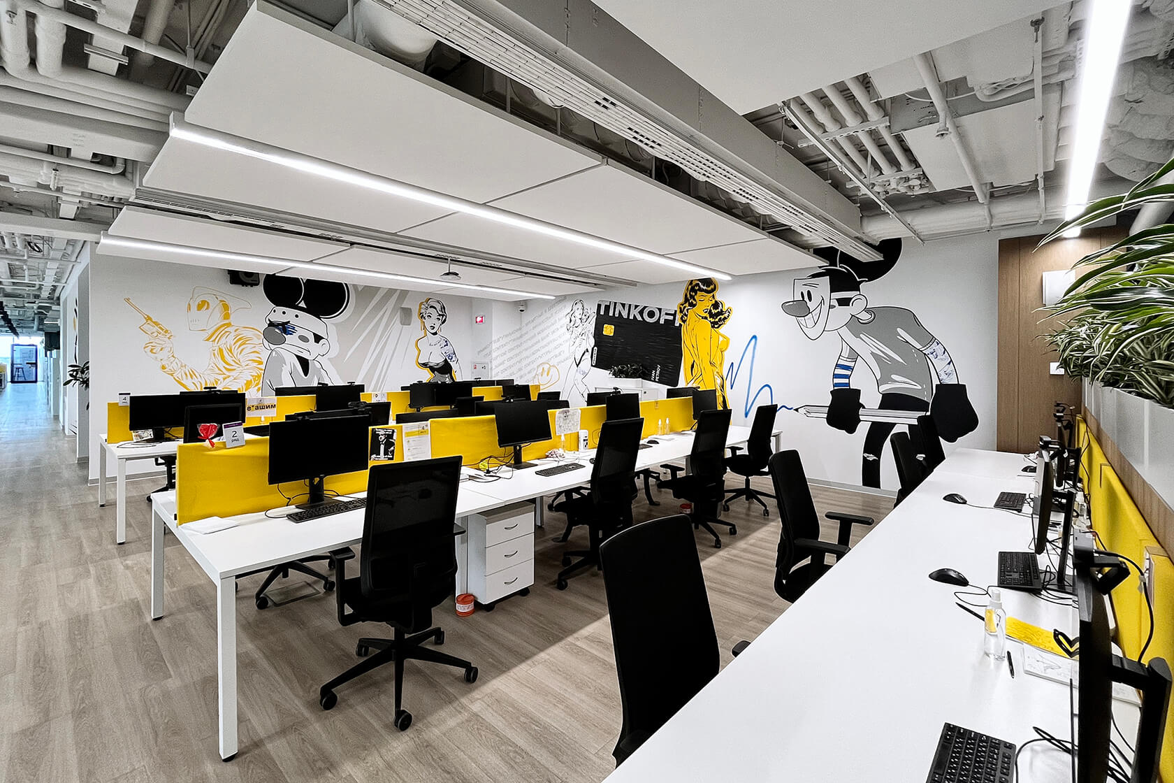 Роспись стен в главном офисе банка Tinkoff