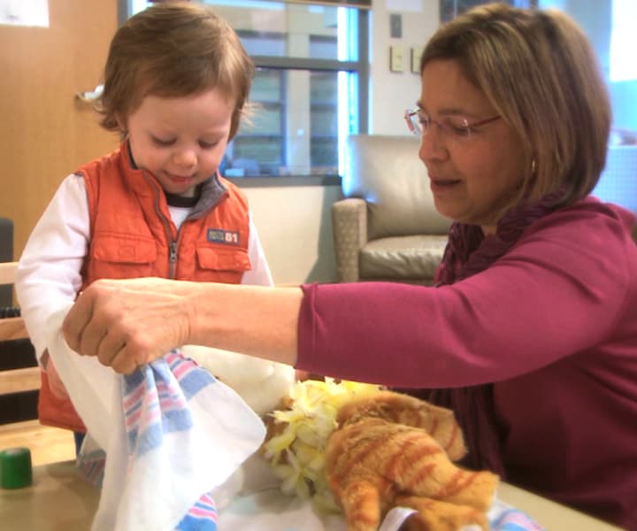 Ранняя помощь детям и семьи. Вмешательство с раннего возраста. Денверская модель раннего вмешательства для детей. Технология раннего вмешательства. Раннее детское вмешательство.