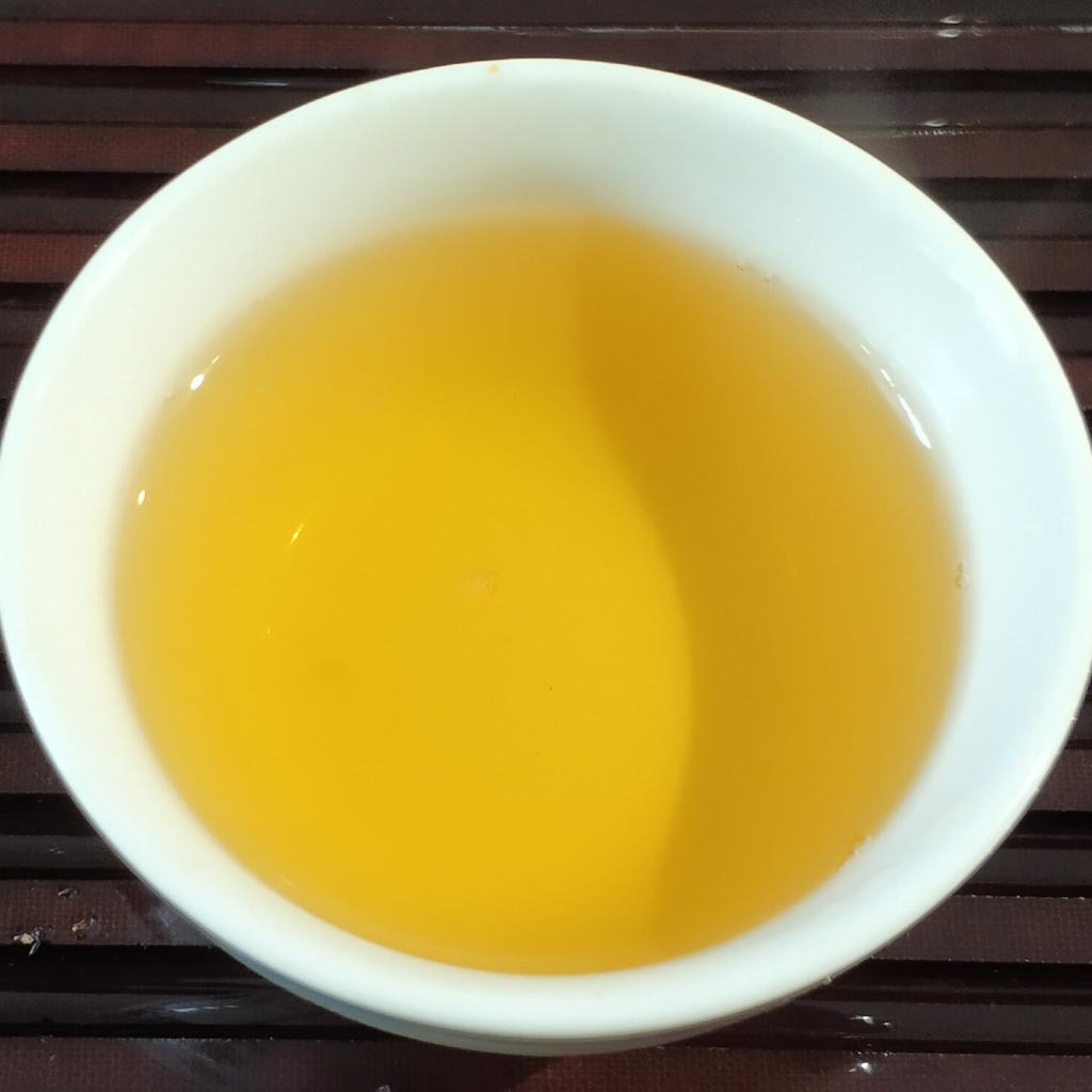 Dry Golden Snail tea spirals