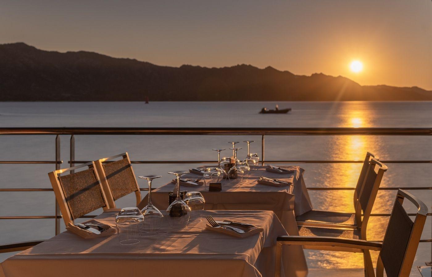 Best Restaurants in Nice Old Town | Signature Sailing Charter