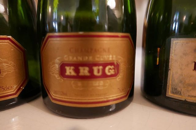 CHAMPAGNE. Krug, Grande Cuvée, White Label, circa 1982 -…