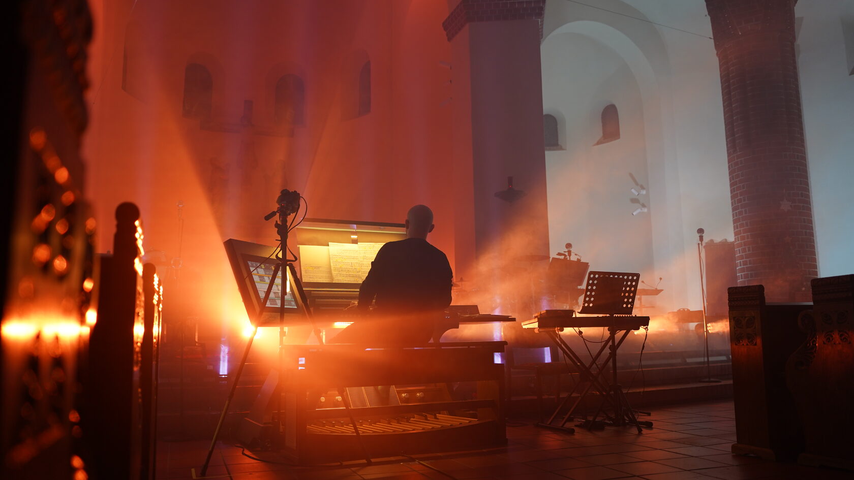 Organ · Percussion · Light · Electronics