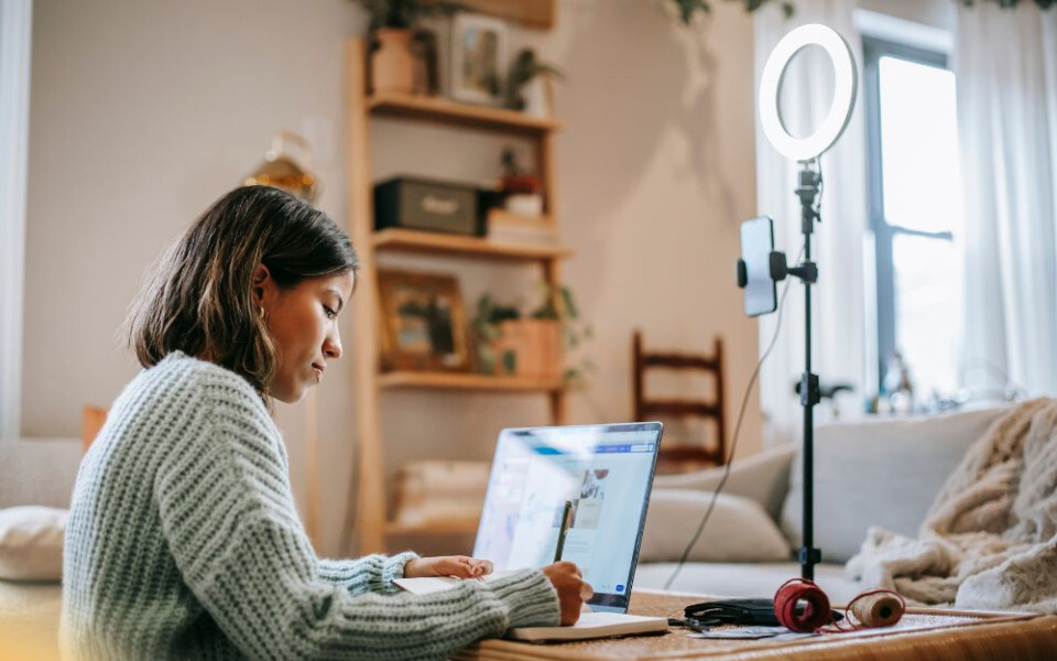 Как снимать UGC, чтобы вас заметили бренды