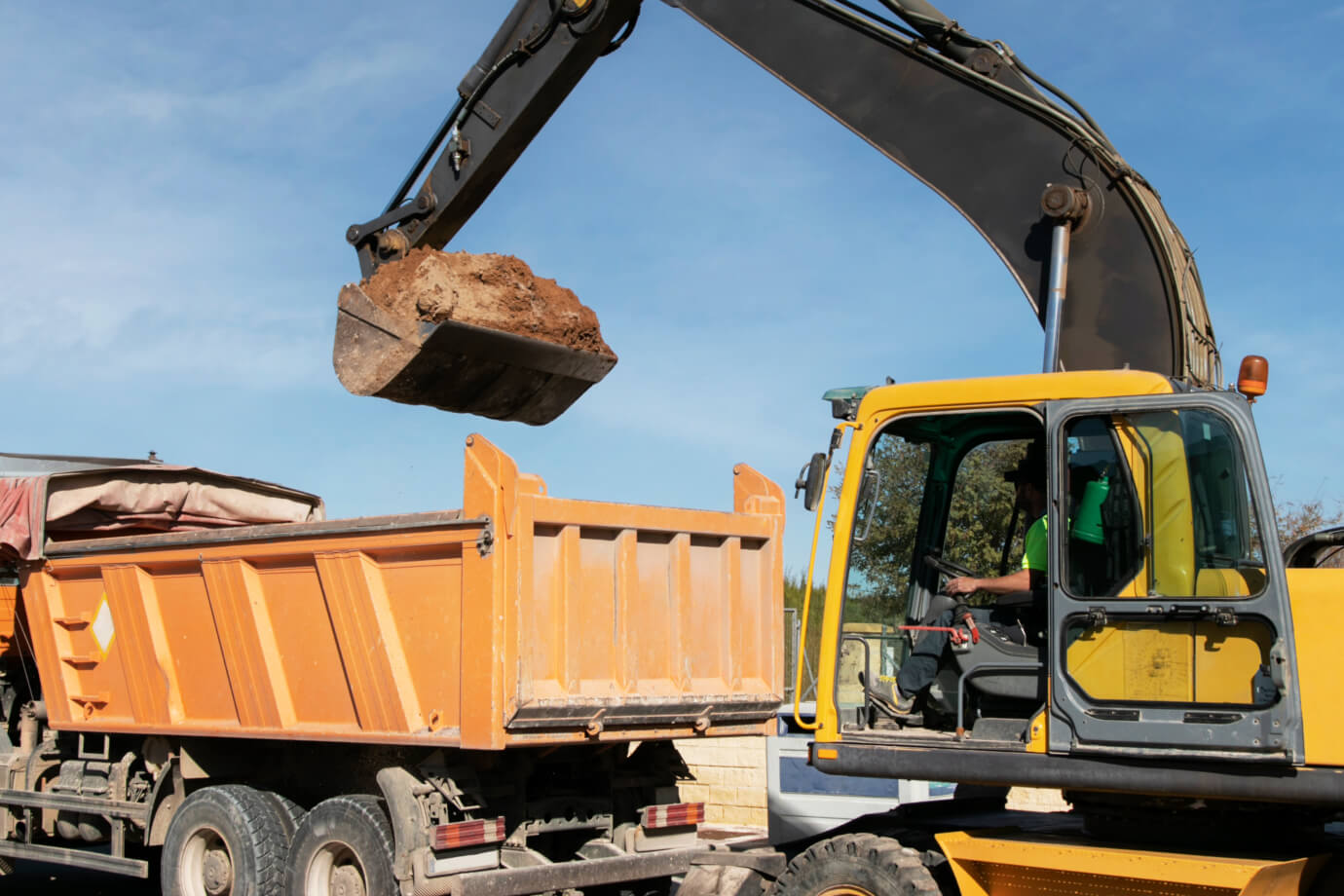 техника xcmg экскаватор. дорожная спецтехника. экскаватор погрузчик xcmg. фирмы спецтехники. специальная техника.