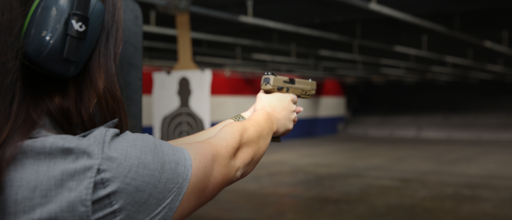 Стрелок имеет. Lindsay Double shot Pistol. Gun range event. Gun range member.