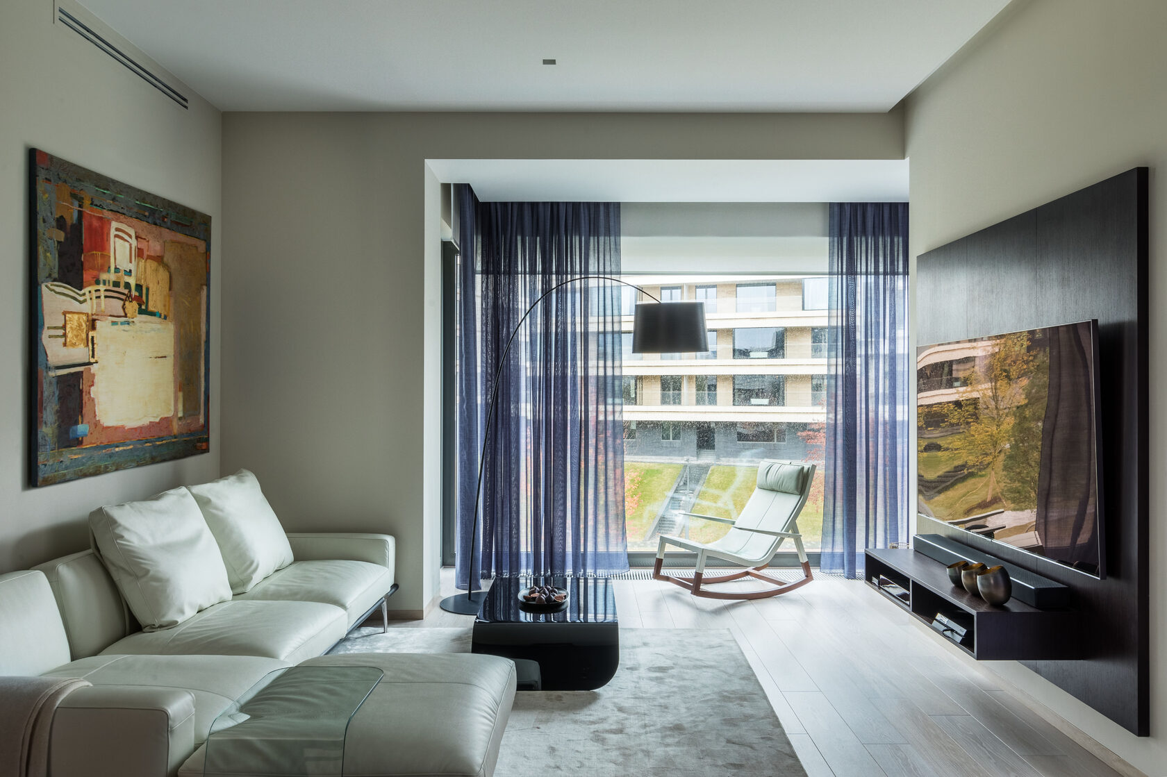 Современный интерьер. Современный интерьер. Смена условий. Драка в офисе. Скрытый стресс.