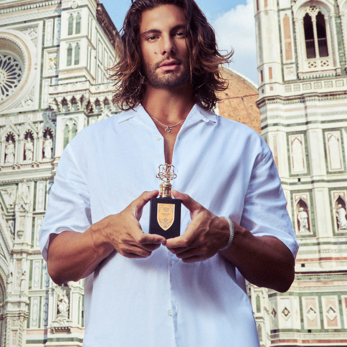 man with SEDUTTORE perfume