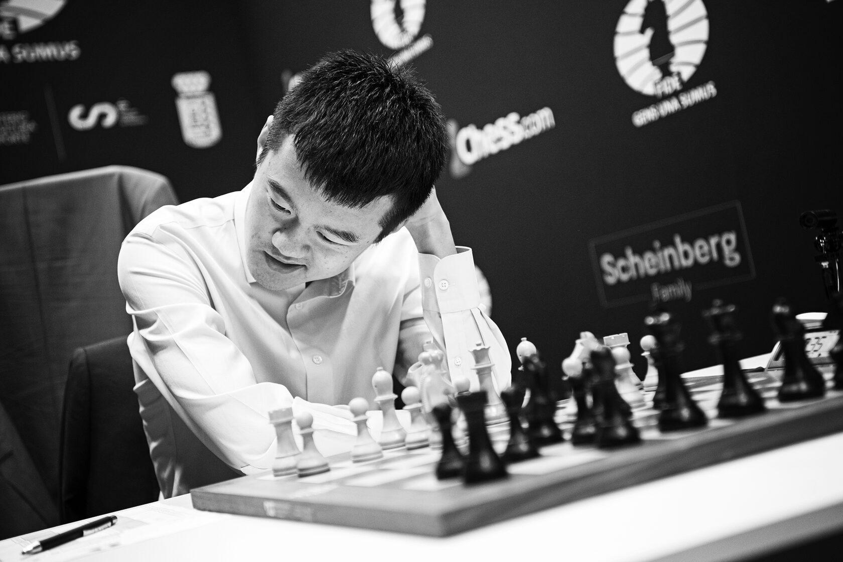 International Chess Federation on X: Ding Liren is the higher-rated  player, with an Elo rating of 2811. However, Ian Nepomniachtchi, who is  currently rated 2793, has the head-to-head slightly in his favour