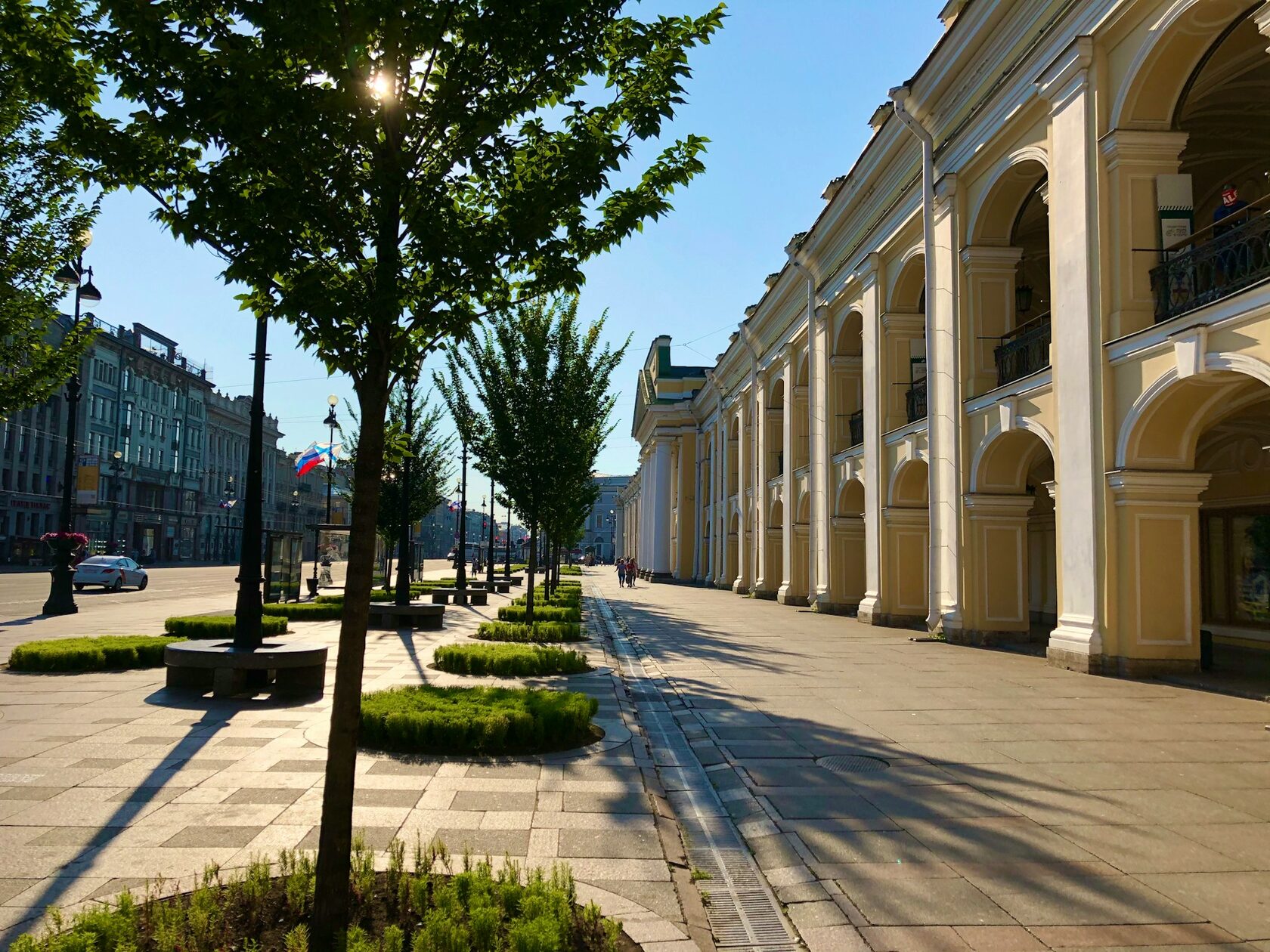 Большой Гостиный двор, Россия, Санкт-Петербург, Невский пр., 35