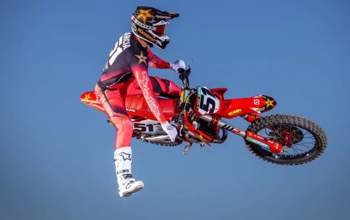 Состав Rockstar Energy GASGAS Factory Racing для сезона AMA 2025 года