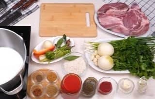 Приготовление харчо по-грузински из говядины с рисом: шаг 1