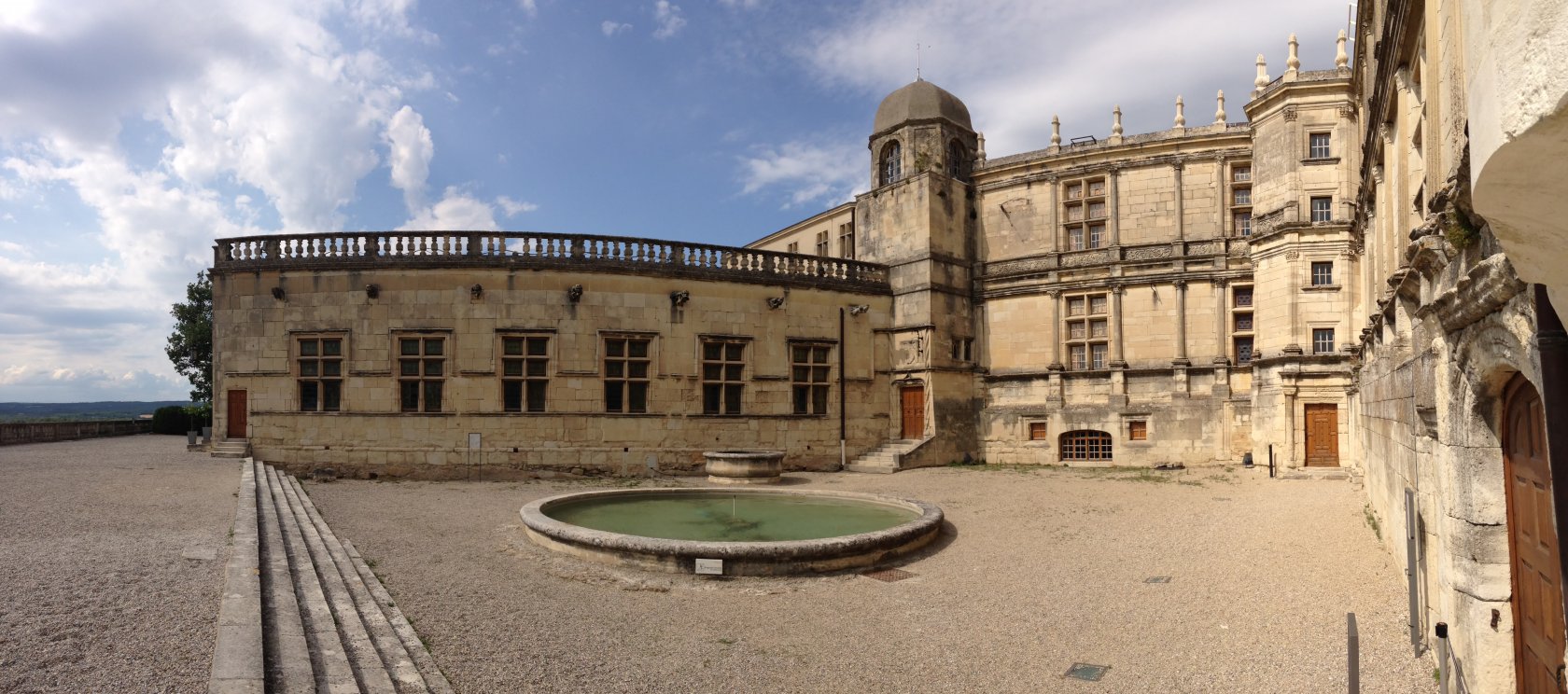 замки Прованса