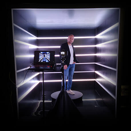 Неоновый туннель