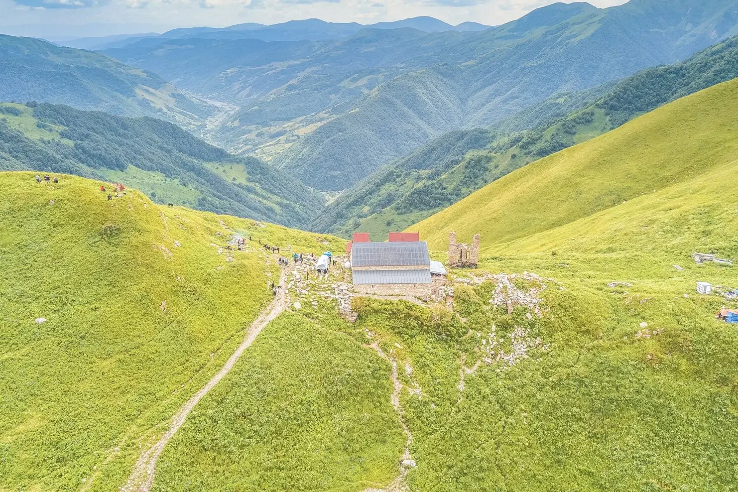 монастырь Ломиси в Грузии