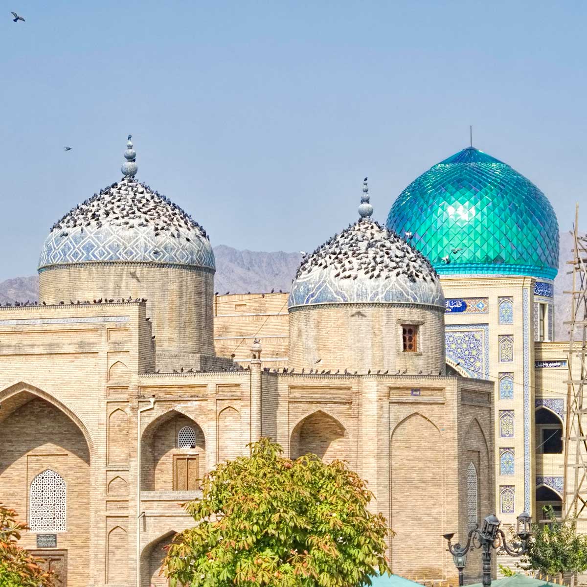 Регистан голубые купола самарканда. Купол мечети регистан узбекистан. “самарканд жемчужина узбекистана “. Шахи-зинда в самарканде. Туры в среднюю азию.