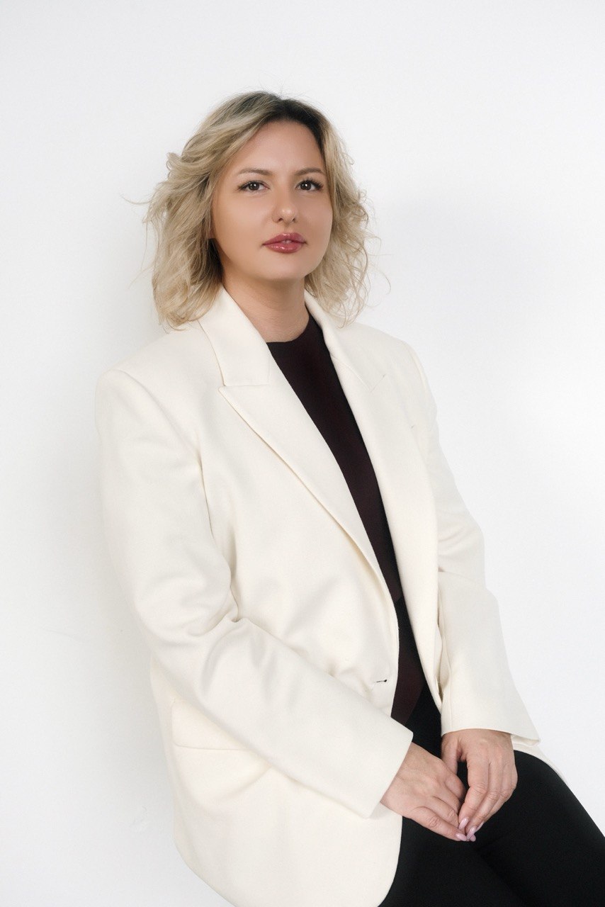 Анна Маслова