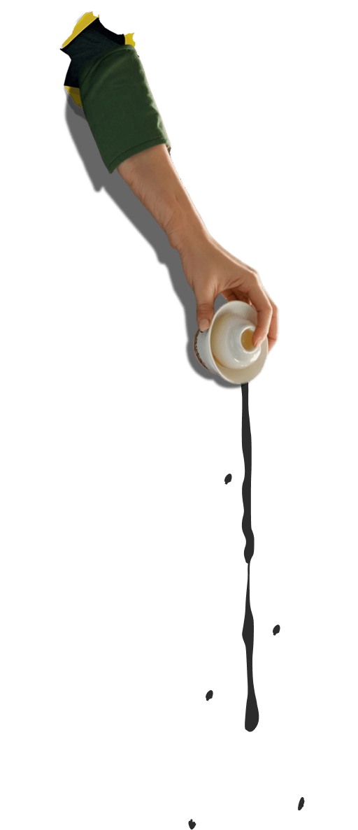 Рука с пиалкой