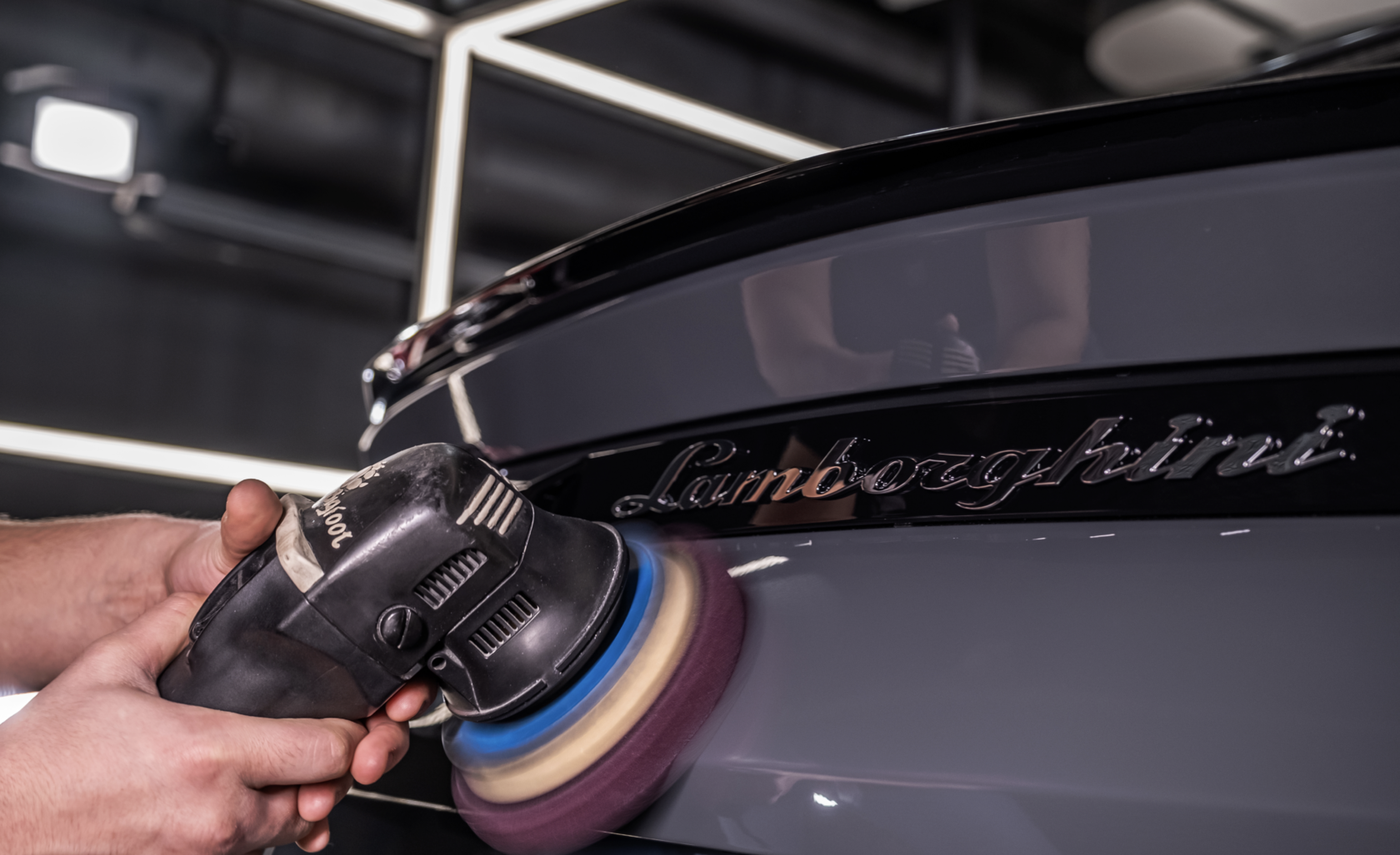 Восстановительная полировка авто перед нанесением защитного ...