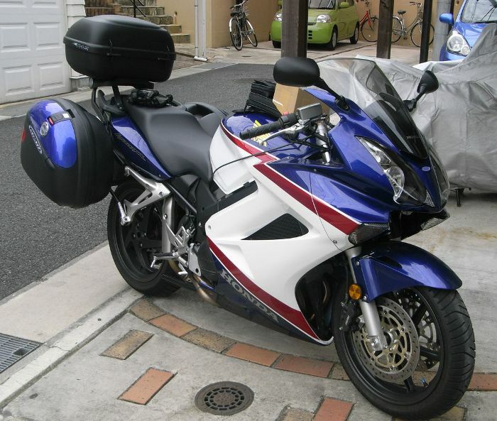 Honda VFR 800 С кофрами