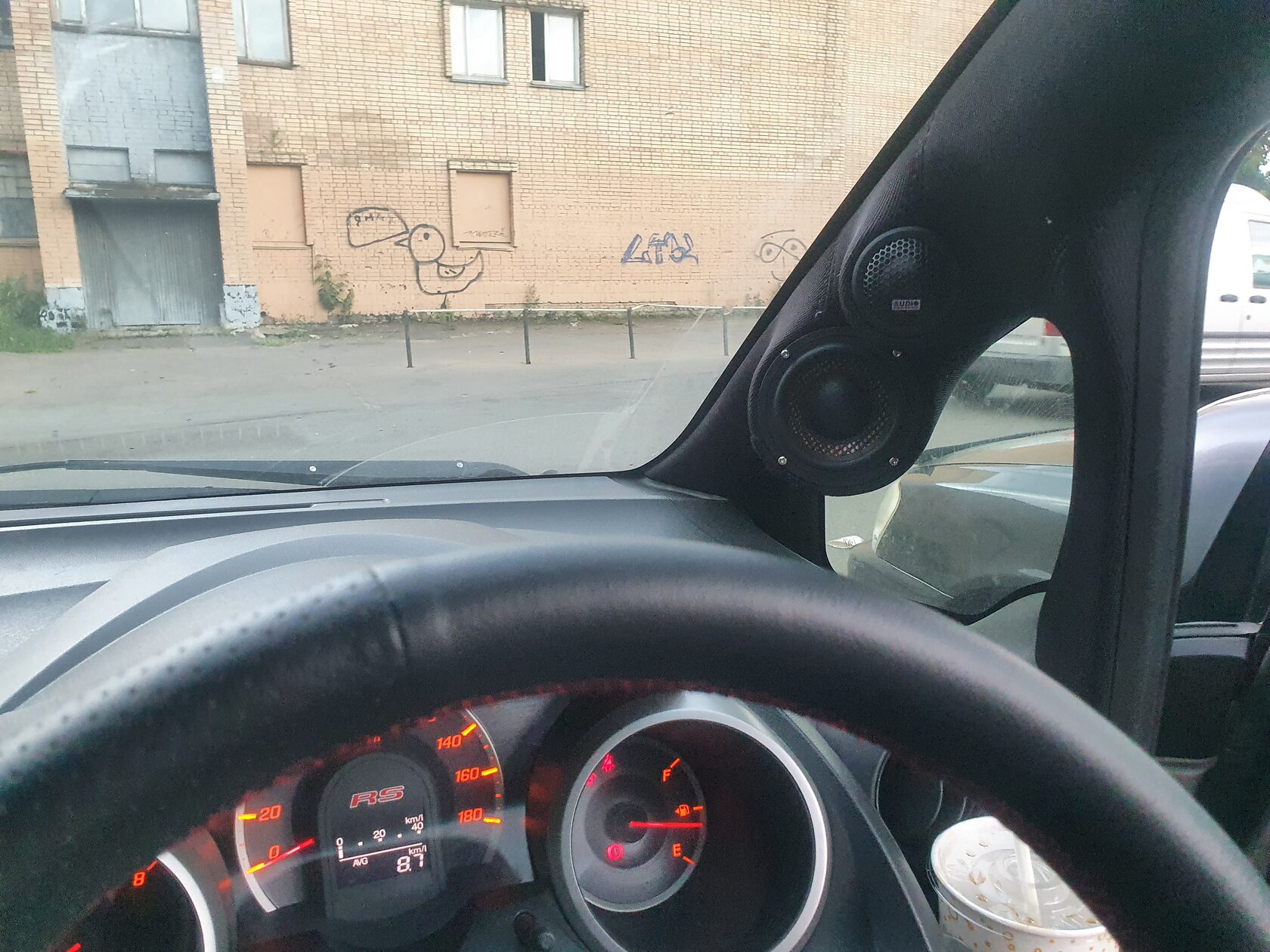 замена динамиков колонок акустики honda fit jazz