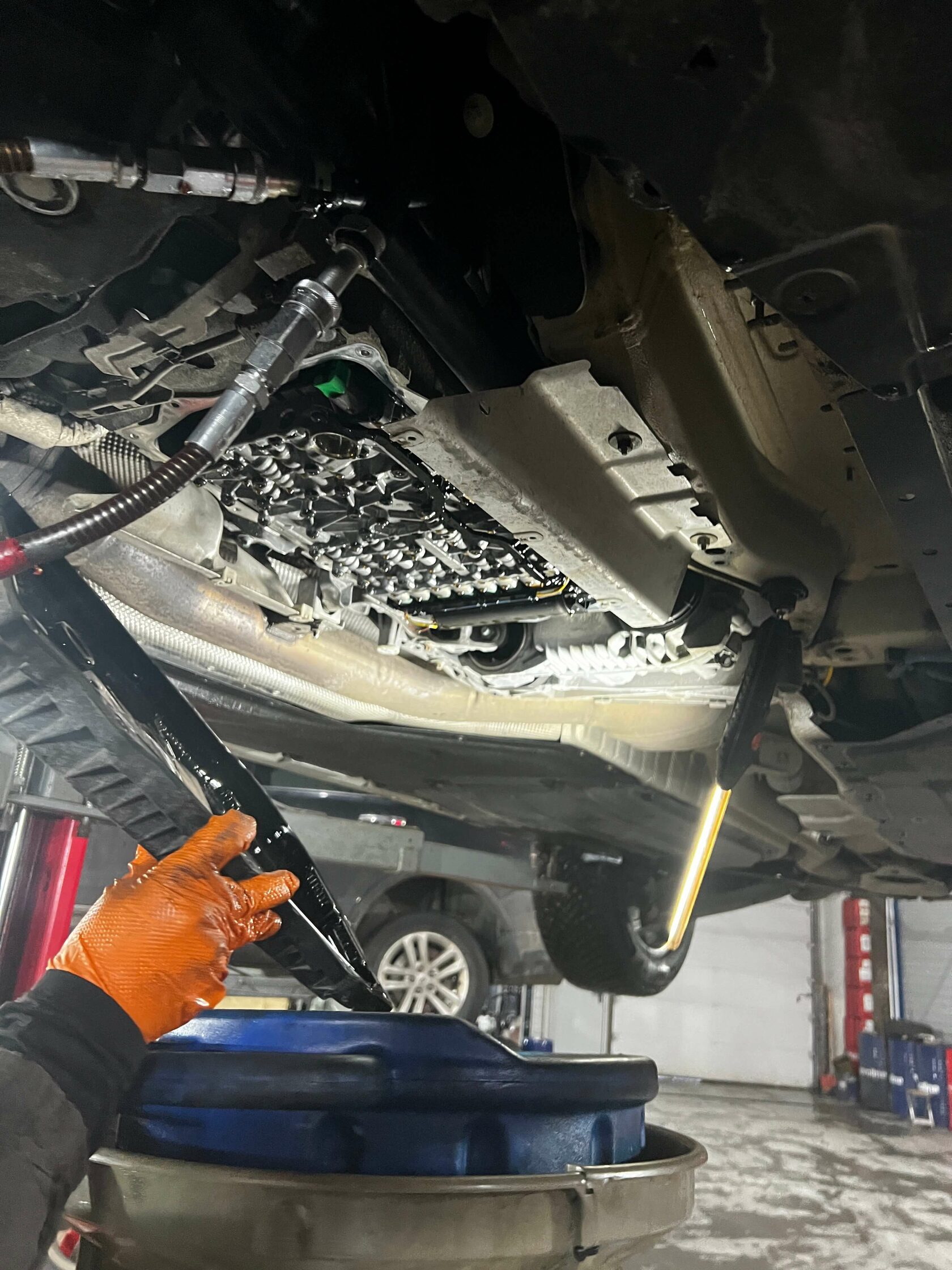 Снятый поддон АКПП BMW X7